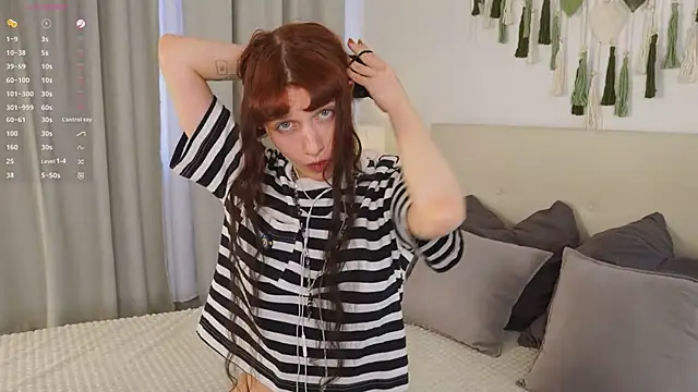 LeelooYolo online show from 11, 4, 2026