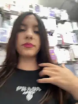 Katie rawwww online show from 6, 1, 2026