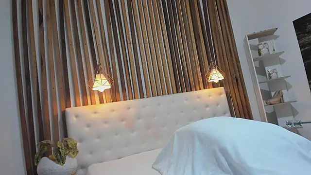 Snapshot of Cinnamon_Star chatting on 23, 7, 2026 Cinnamon Star online show from 23, 7, 2026