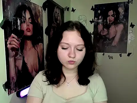 Snapshot of LadyAlice_ chatting on 24, 9, 2025 LadyAlice  online show from 24, 9, 2025