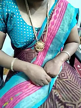 Snapshot of lolida69thamil chatting on 9, 9, 2025 lolida69thamil online show from 9, 9, 2025