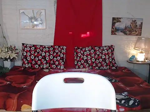 Snapshot of aneredfox chatting on 25, 2, 2026 aneredfox online show from 25, 2, 2026