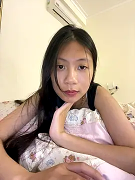 Lil-Gi online show from 7, 11, 2025