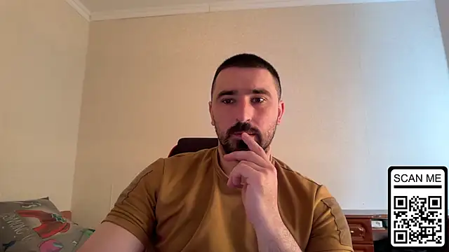 Snapshot of Hard_to_Obey chatting on 5, 6, 2026 Hard to Obey online show from 5, 6, 2026