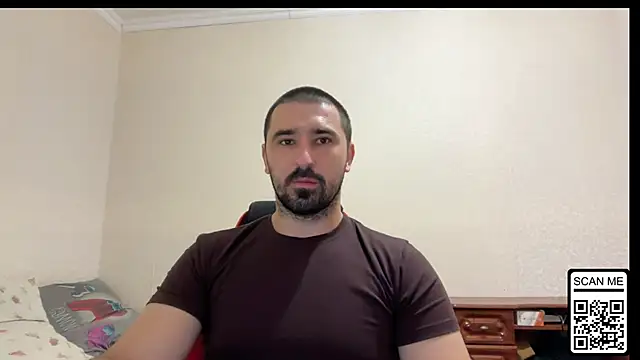 Snapshot of Hard_to_Obey chatting on 11, 7, 2026 Hard to Obey online show from 11, 7, 2026