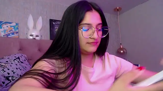 laurenelove online show from 10, 11, 2025