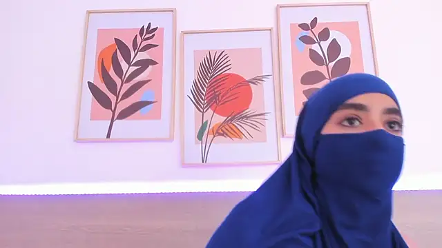 Snapshot of nayiraa_ chatting on 25, 5, 2026 nayiraa online show from 25, 5, 2026