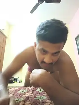 Snapshot of nareshrddd5 chatting on 1, 8, 2026 nareshrddd5 online show from 1, 8, 2026