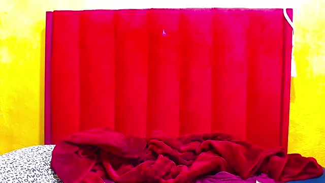 Snapshot of Candycrush2555 chatting on 15, 12, 2025 Candycrush2555 online show from 15, 12, 2025