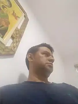 Snapshot of Crocante_Hot chatting on 13, 10, 2025 Crocante Hot online show from 13, 10, 2025