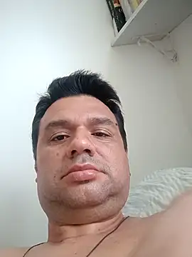 Snapshot of Crocante_Hot chatting on 9, 11, 2025 Crocante Hot online show from 9, 11, 2025