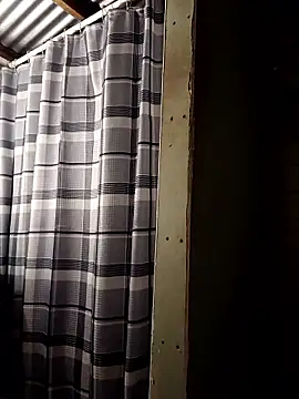 ShawnandDani7074 online show from 14, 1, 2026