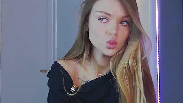 Snapshot of MarilynNova chatting on 16, 1, 2026 MarilynNova online show from 16, 1, 2026