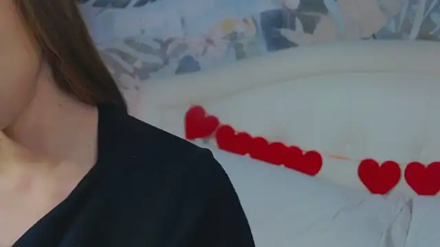 Snapshot of MarilynNova chatting on 17, 2, 2026 MarilynNova online show from 17, 2, 2026