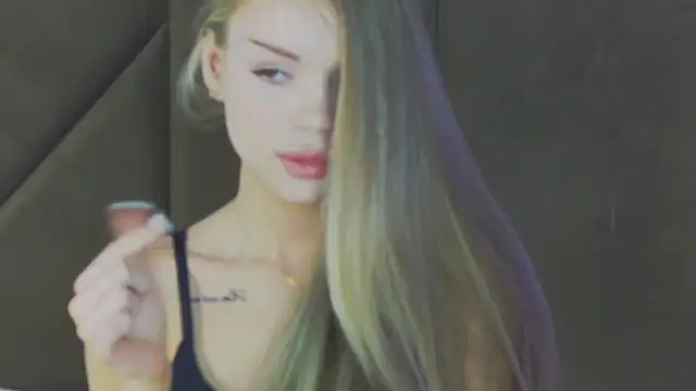 MarilynNova online show from 25, 4, 2026