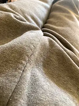 MuzzyFacing online show from 26, 2, 2026