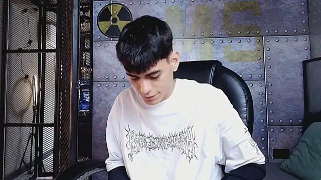 Dani mc1 online show from 11, 1, 2026