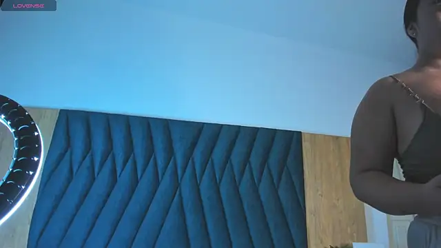 Samy Grey01 online show from 5, 12, 2025