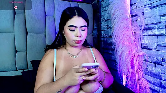 Snapshot of Samy_Grey01 chatting on 30, 5, 2026 Samy Grey01 online show from 30, 5, 2026