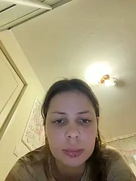 Snapshot of missevacrystal chatting on 3, 12, 2025 missevacrystal online show from 3, 12, 2025