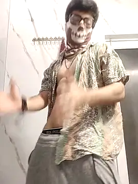 mrmasseur06 online show from 5, 5, 2026