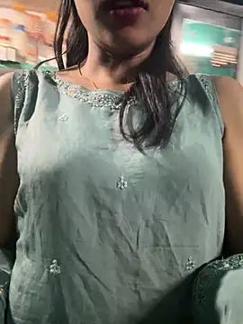 Snapshot of modelnishu chatting on 24, 10, 2025 modelnishu online show from 24, 10, 2025