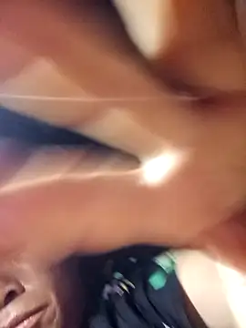 Snapshot of Mamapm20 chatting on 15, 9, 2025 Mamapm20 online show from 15, 9, 2025