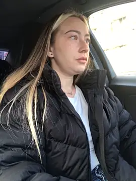 Snapshot of Reina_Cummings chatting on 1, 10, 2025 Reina Cummings online show from 1, 10, 2025