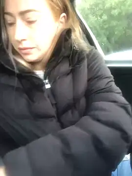 Snapshot of Reina_Cummings chatting on 5, 10, 2025 Reina Cummings online show from 5, 10, 2025