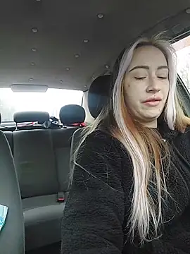 Snapshot of Reina_Cummings chatting on 3, 3, 2026 Reina Cummings online show from 3, 3, 2026