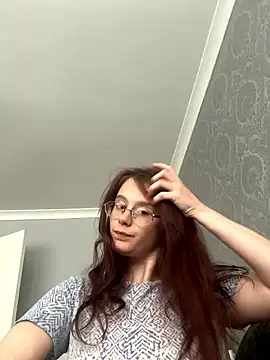 Snapshot of raen001 chatting on 14, 9, 2025 raen001 online show from 14, 9, 2025