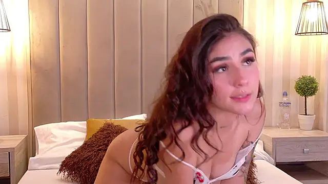 Snapshot of VioletBlaze chatting on 29, 9, 2025 VioletBlaze online show from 29, 9, 2025