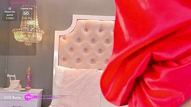 Snapshot of VioletBlaze chatting on 14, 11, 2025 VioletBlaze online show from 14, 11, 2025