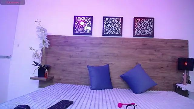 AlexandraCambell online show from 11, 10, 2025