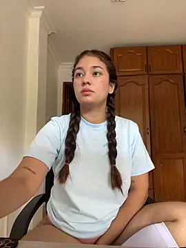 lana rousse01 online show from 8, 10, 2025