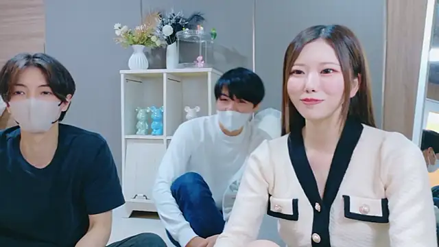 Reto-sama online show from 3, 11, 2025