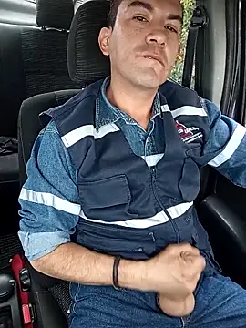 Blackaxes online show from 15, 4, 2026