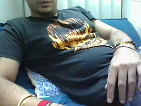 Snapshot of 7_INCH_MONSTER chatting on 5, 11, 2025 7 INCH MONSTER online show from 5, 11, 2025