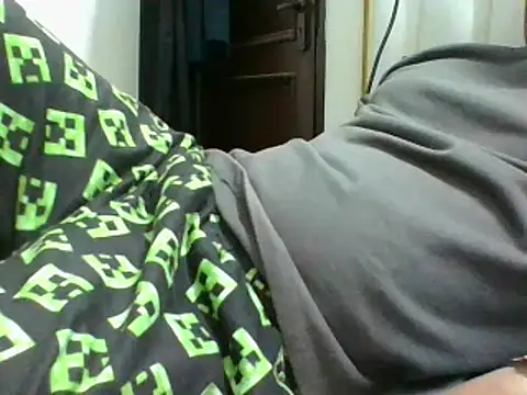 Snapshot of 7_INCH_MONSTER chatting on 1, 12, 2025 7 INCH MONSTER online show from 1, 12, 2025