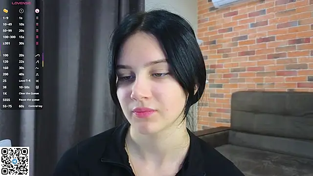 EnricaElis online show from 14, 9, 2025