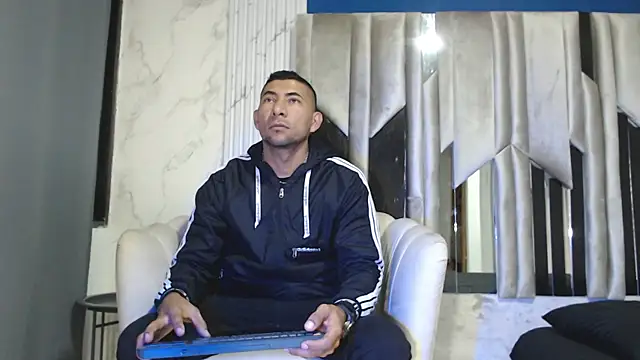 Morganandmegan online show from 29, 9, 2025