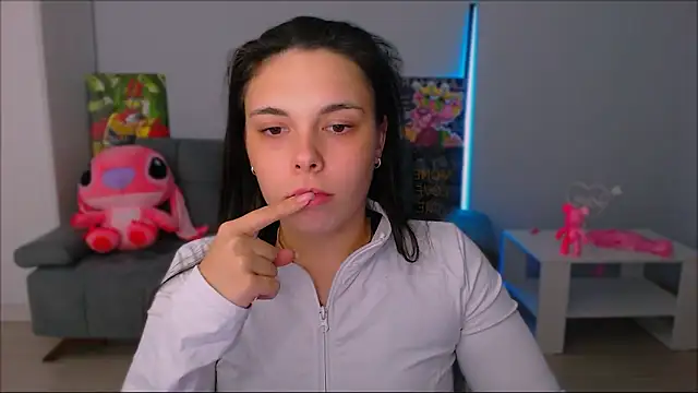 queenofthesense  online show from 12, 9, 2025