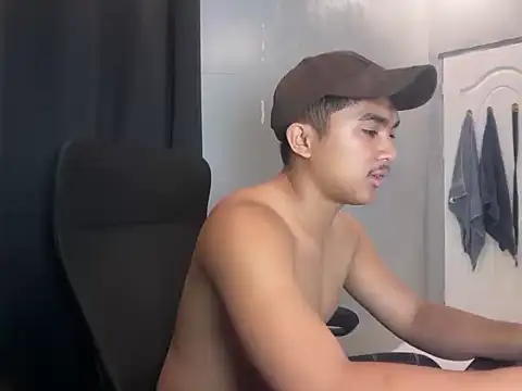 Snapshot of pinoyAdrianneXXX chatting on 23, 7, 2026 pinoyAdrianneXXX online show from 23, 7, 2026