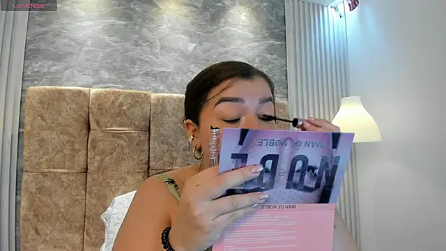 Snapshot of leilapons chatting on 1, 11, 2025 leilapons online show from 1, 11, 2025