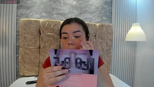 Snapshot of leilapons chatting on 16, 11, 2025 leilapons online show from 16, 11, 2025