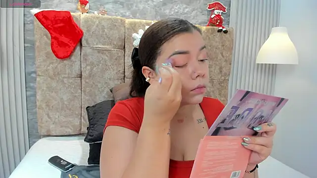 Snapshot of leilapons chatting on 30, 11, 2025 leilapons online show from 30, 11, 2025