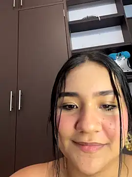 noa moon online show from 21, 12, 2025