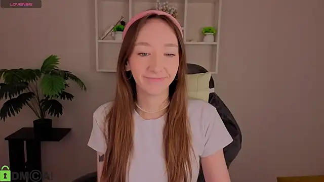 Miche1le Allenne online show from 13, 1, 2026