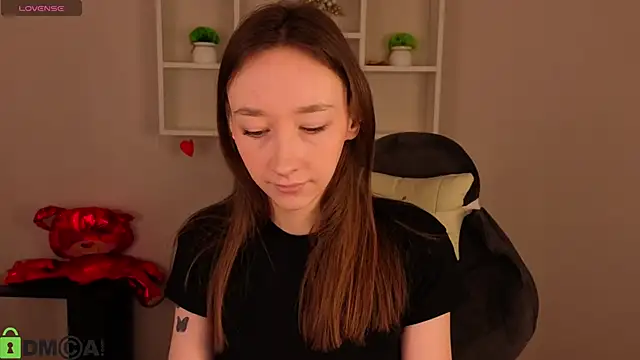 Miche1le Allenne online show from 8, 2, 2026