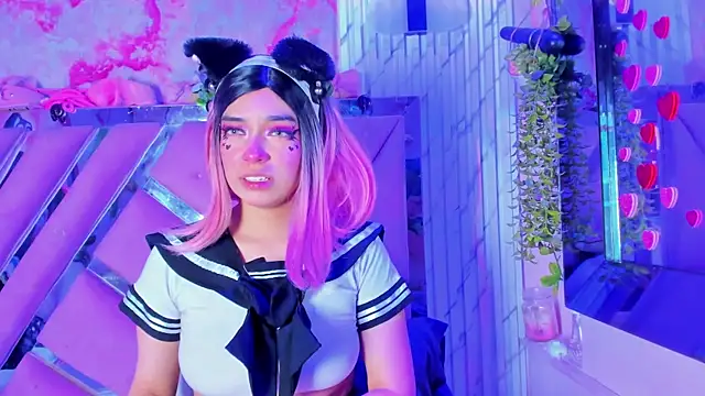 Akane Hikari  online show from 17, 4, 2026